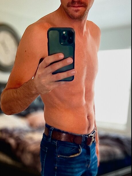 The Midwest Daddy model hot galleries