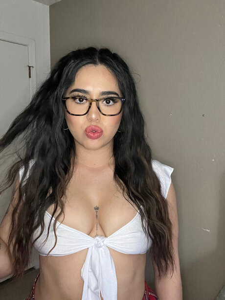 Jade Sin star hot img