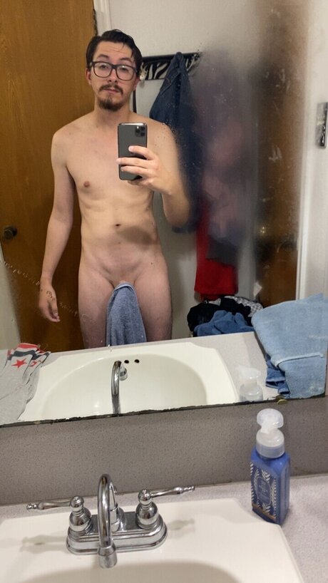 Jordon Coburn model hd image