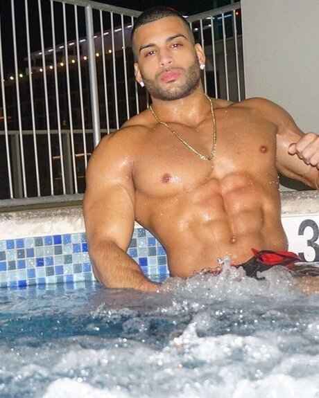 BigDaddyNYC star hd photo
