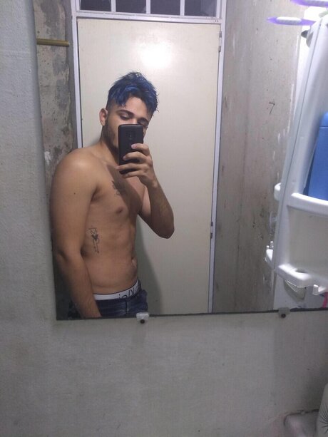 DAAP sex model picture