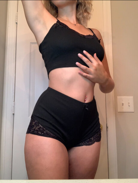 Maya Evert adult star pic