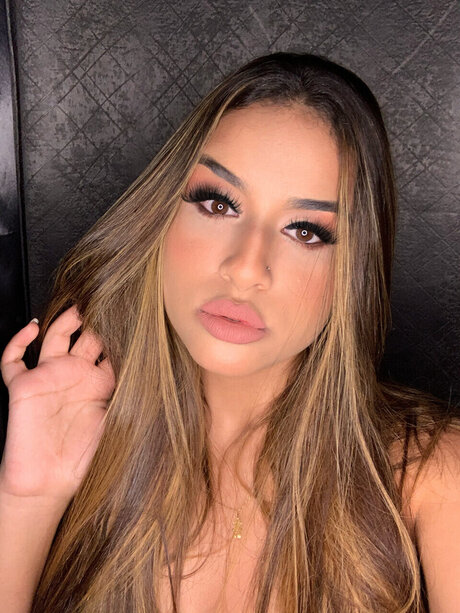 DCaprestano pornstar high quality images