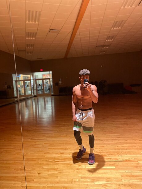 jarel youree sexy star picture