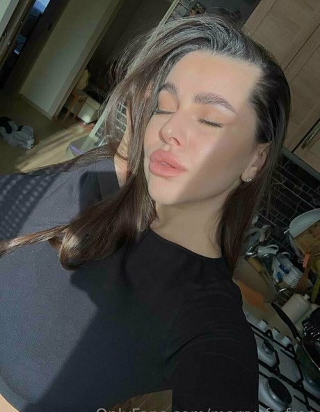 marry fgfree actrice de nus images