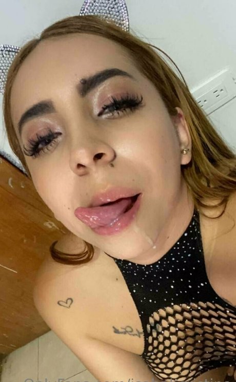 wendy love actrice nue galerie