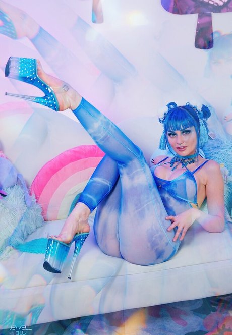 freejewelzblu étoile nue photo