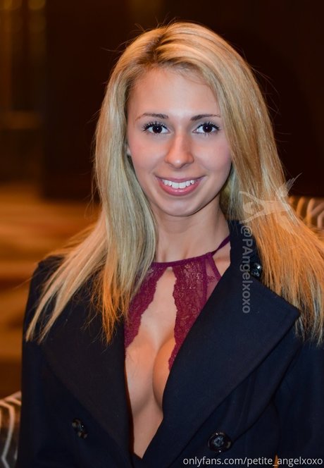 petite angelxoxo modelo superior imágenes