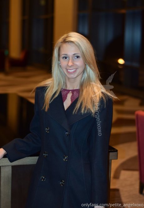 petite angelxoxo étoile sympa galeries