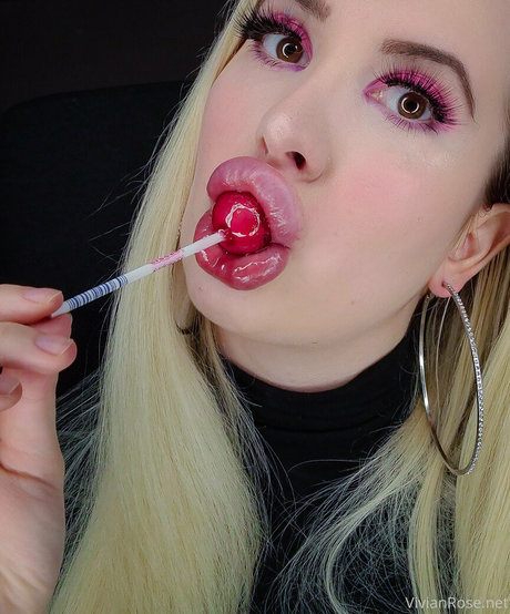 vivianroseofficial actrice chaude archive