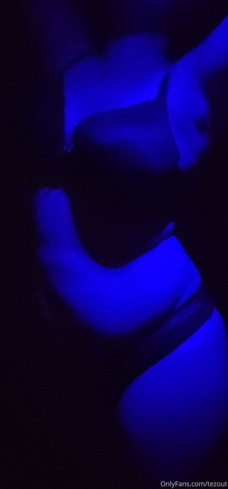 tezout modelo superior imagen