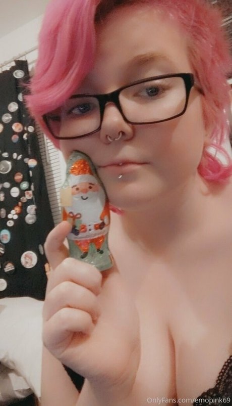 emopink69 actrice exclusive galeries
