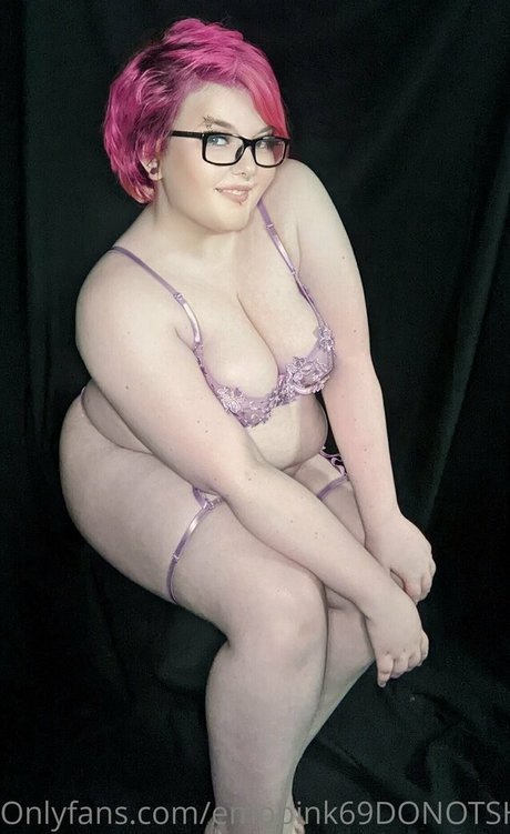 emopink69 estrella sexy galería