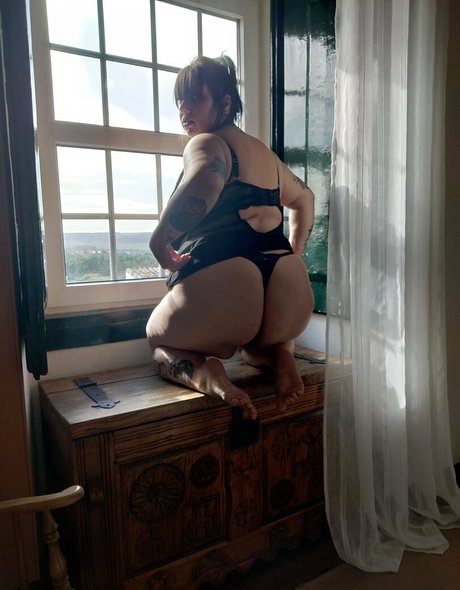 isaluvbbw estrella bonita galería