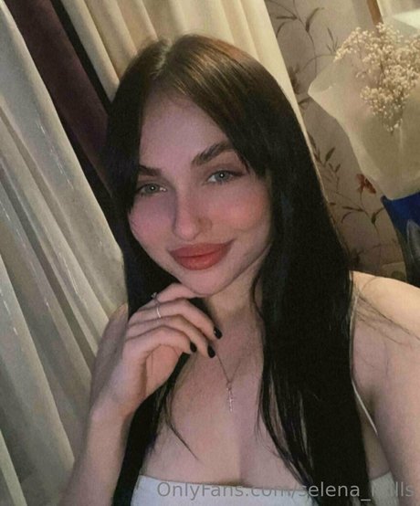 selena mills estrella exclusiva imágenes