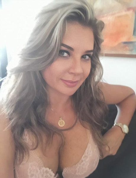 Kris Bianco pretty star galleries