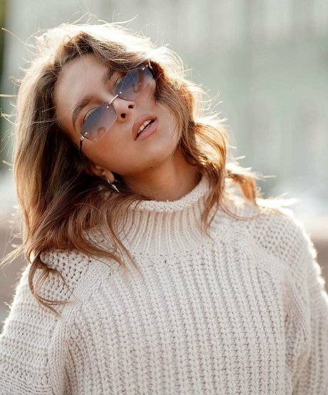 allwene free actrice adulte galeries