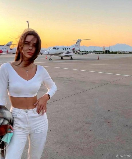 allwene free desnudos estrella recopilación