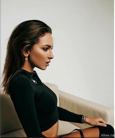 allwene free mejor modelo foto