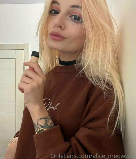 alice hot xxx star du porno exclusive img