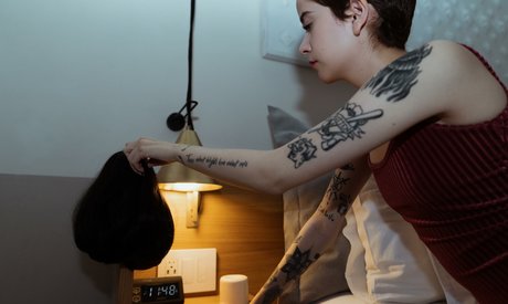 Ann Cid modelo erótico galerías