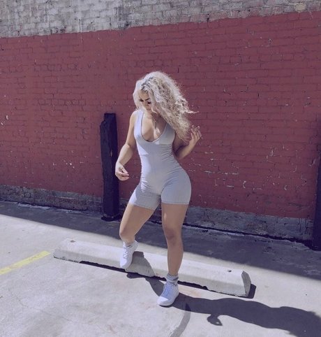 exoticbabe18 actriz atractiva imagen