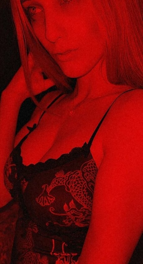 savingmyinsanity actrice sexy galerie