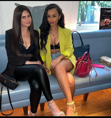 Sian Gabbidon model hd pictures