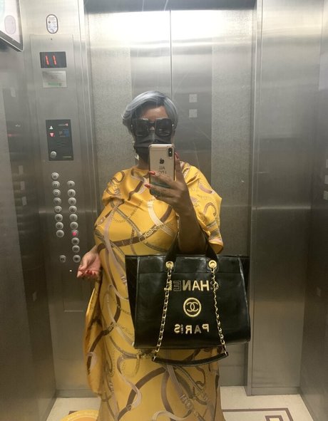 madam___caramel Imagen de perfil