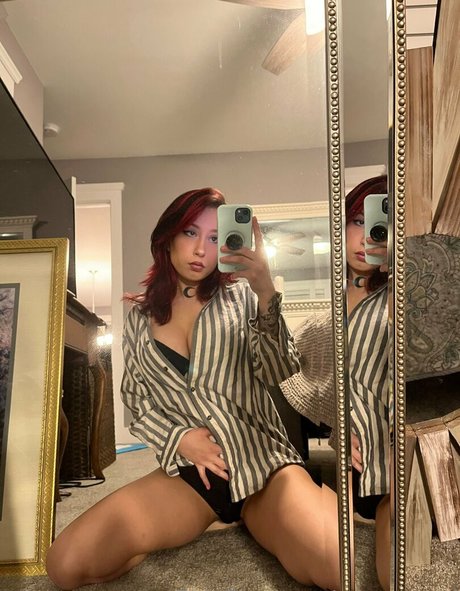 auroraredd actrice porno archive