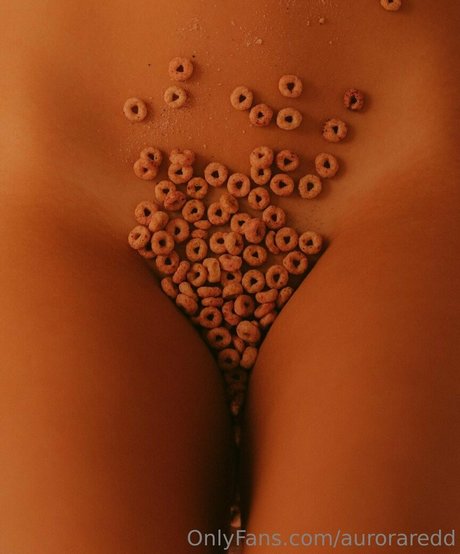 auroraredd modelo de arte galería