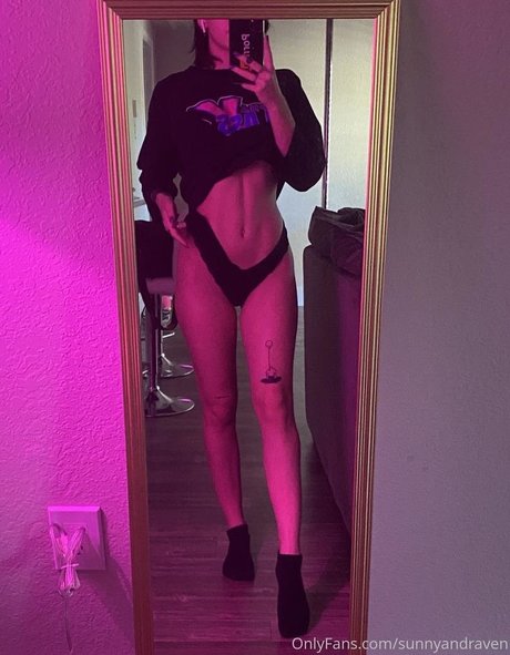 ravengoeswild porn star galleries