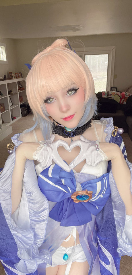 Meikasama star pornographique des photos