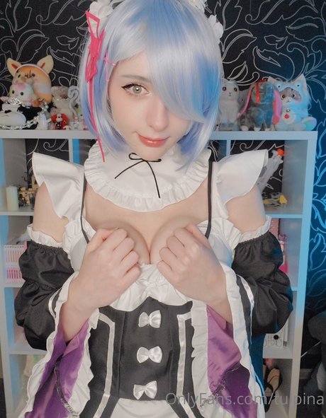 Tulpina desnudos de modelos galerías