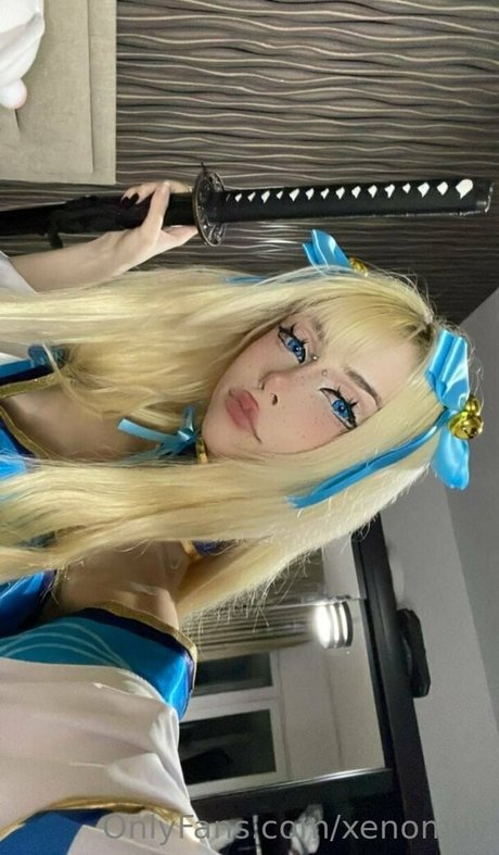 Xenomyy model sexy images
