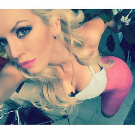 Isabel Madow star hot gallery
