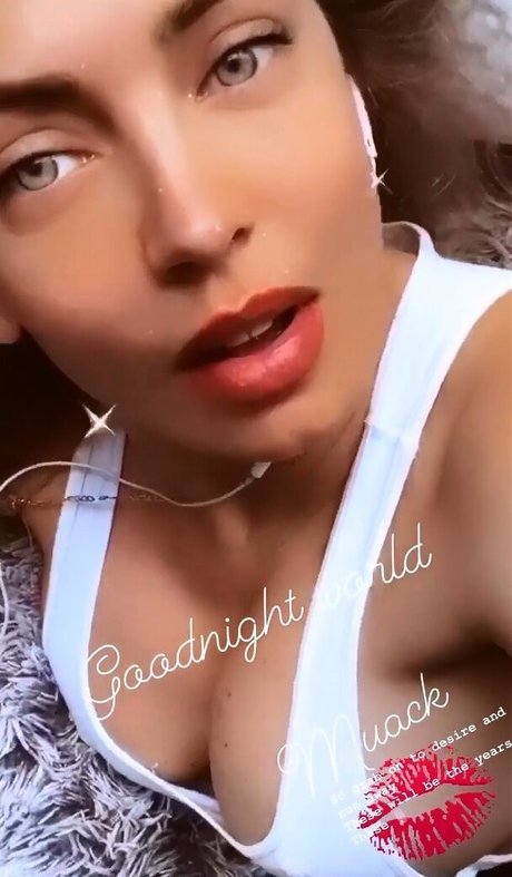 Isabel Madow belle actrice archive