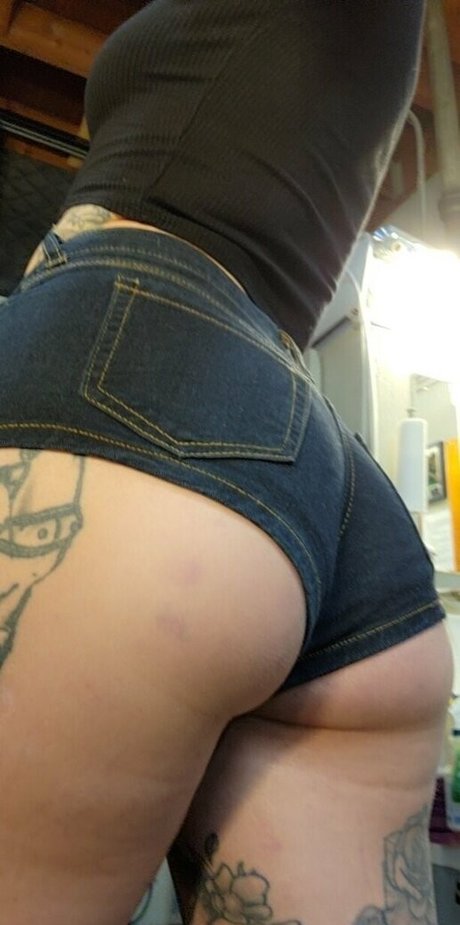 Little Spittle modelo galerías