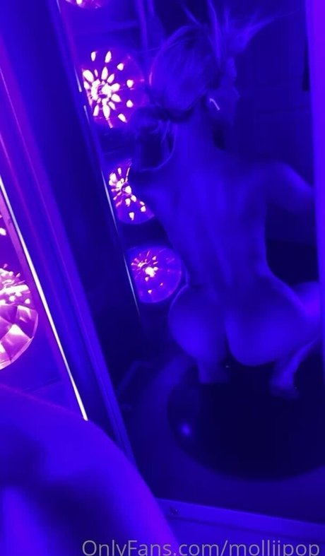 Molliipop actriz desnuda galerías