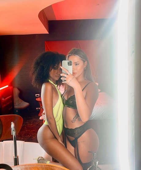 Jessienicolexxx jolie actrice photos