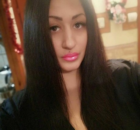 Csimbora Barbara pornstar top photo