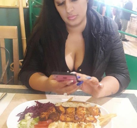 Csimbora Barbara hot pornstar pic