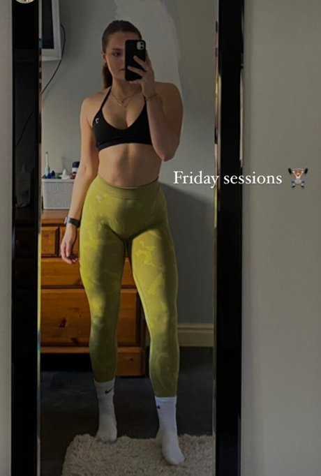 Lauren Lindsay modèles nus des photos