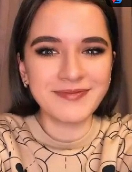 Anny myrrr_ actrice libre photo