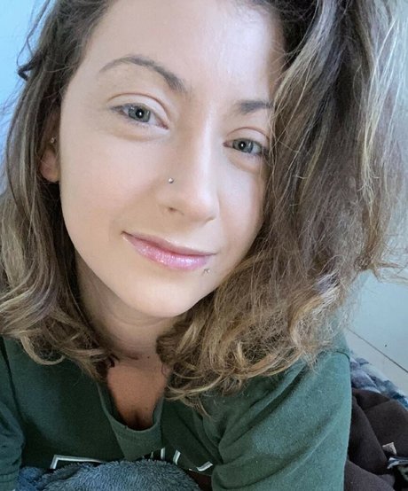 Brino Wyant hermosa estrella porno imágenes