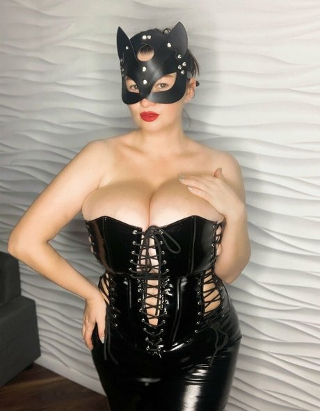 Irina P actrice chaude photos