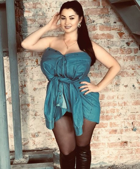 Irina P linda estrella archivo