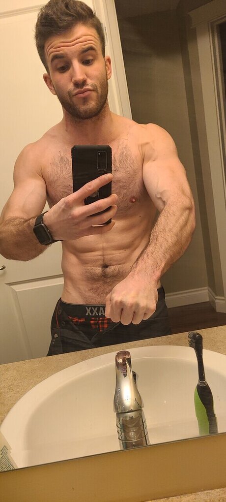 DILDODYLAN star sexy pic