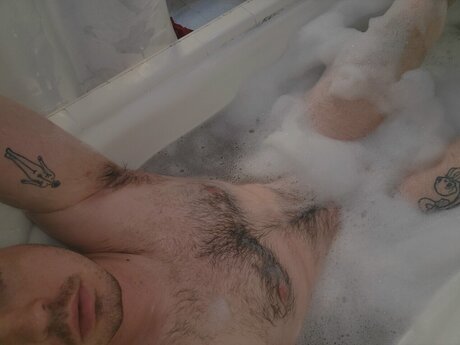 Bubble Brett model pornographic photos