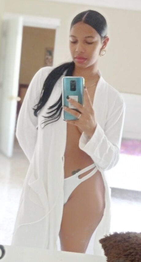 Carolin naked model galleries
